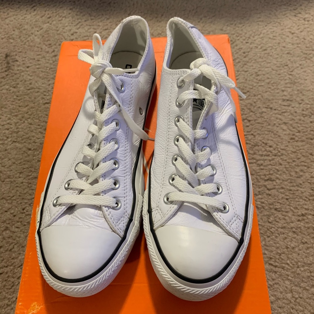 Converse Low Tops